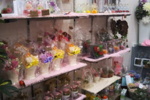 花のアラベスク泉田店 – 岡山市
